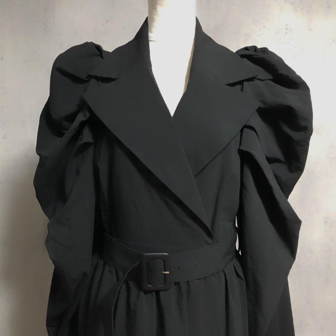 新品タグ付　LA BELLE ETUDE ギャザーボリューム袖ドレストレンチ