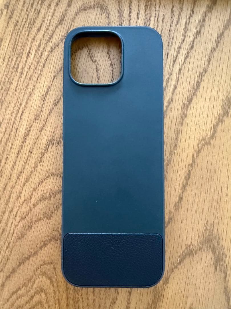 Clicks Keyboard iPhone 16 Pro用ケース