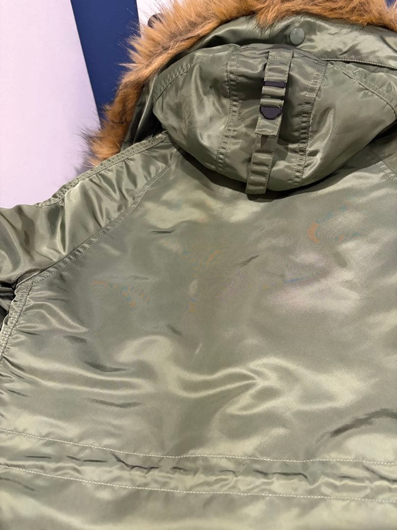 ALPHA INDUSTRIES ミリタリージャケット セージグリーン