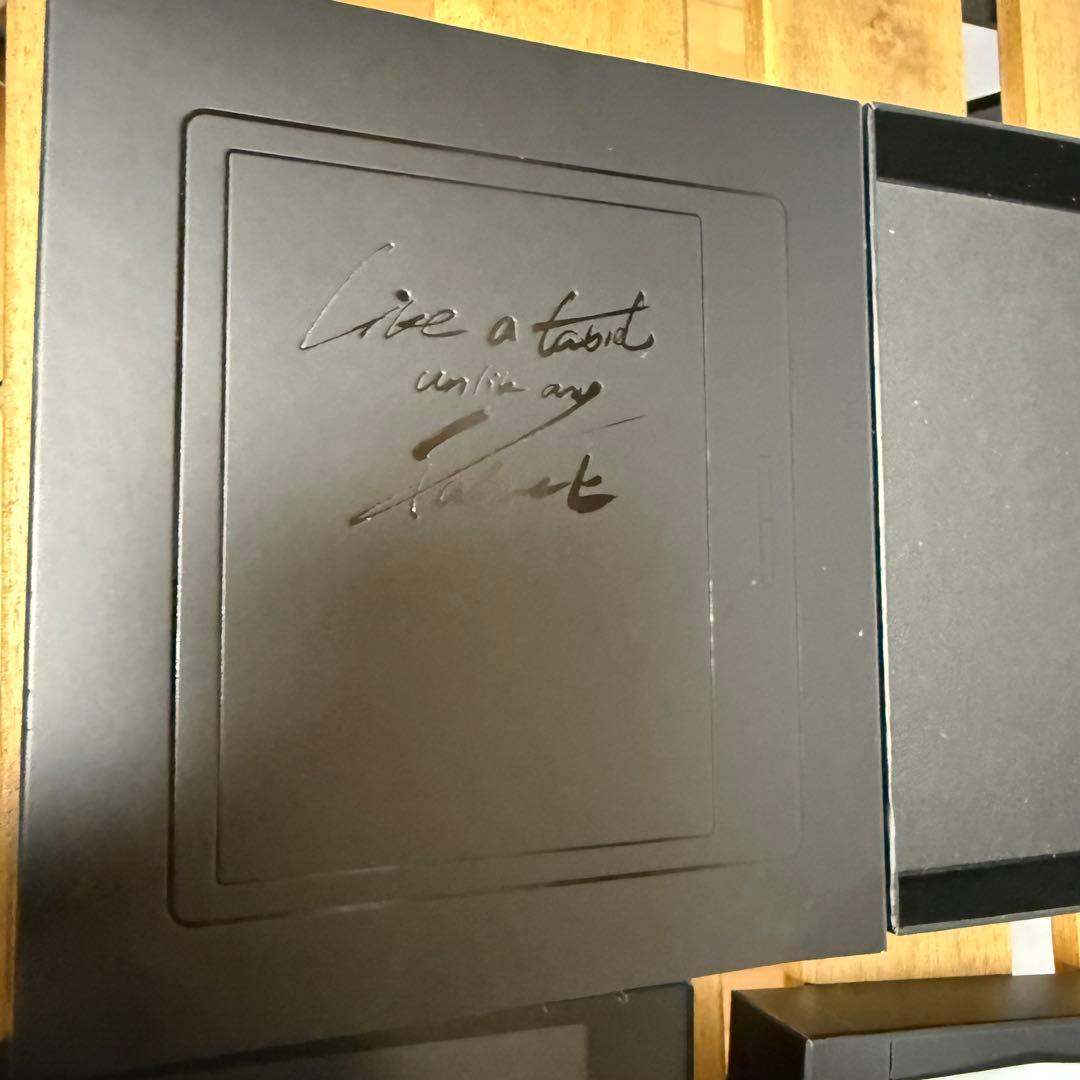 ONYX BOOX Page - 7インチE-ink電子書籍リーダー