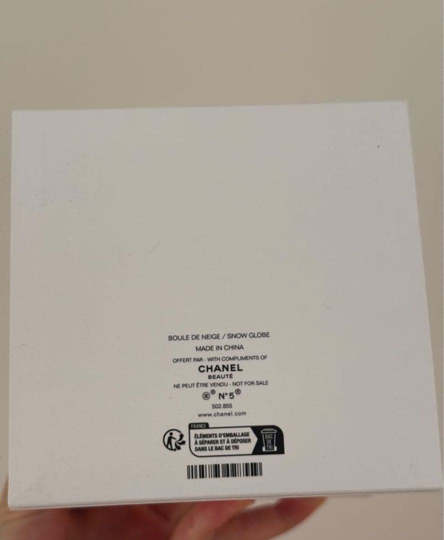 ミ*ー様 CHANEL スノードーム　2025年 ホリデー限定 ビューティー