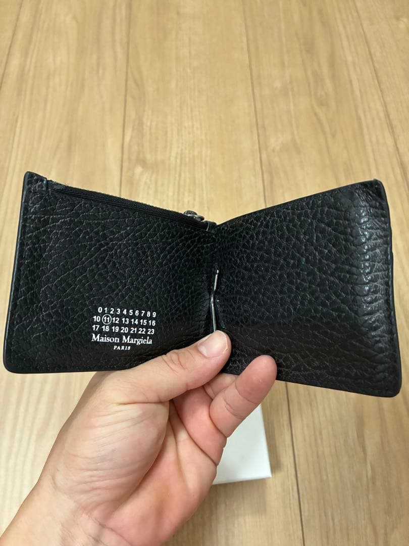 値引き不可の本日限定価格！Maison Margiela ブラックマネークリップ