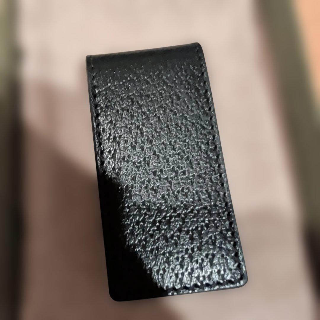 GUCCI レザー マネークリップ　新品未使用