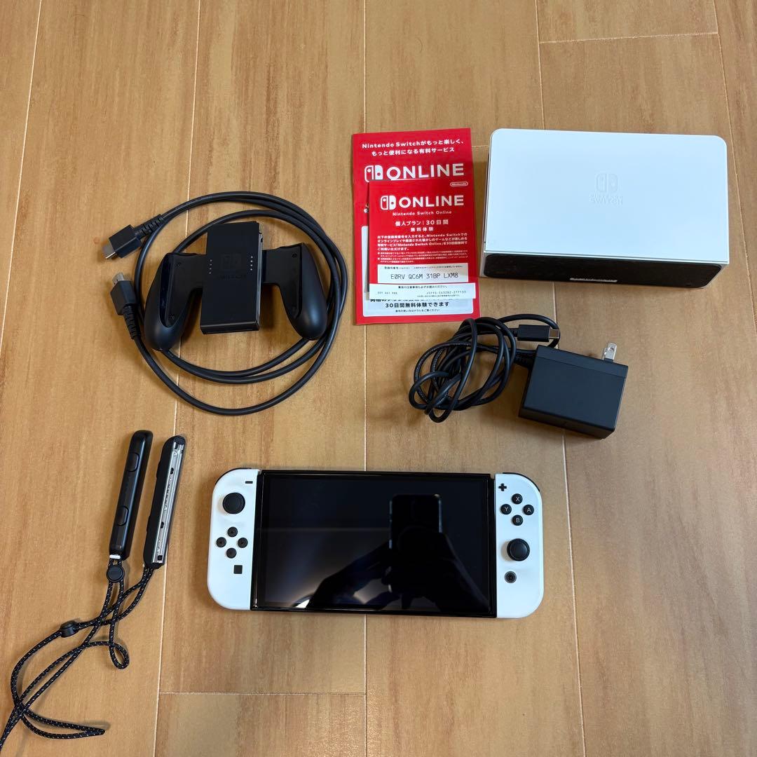 Nintendo Switch 有機ELモデル　ホワイト 本体