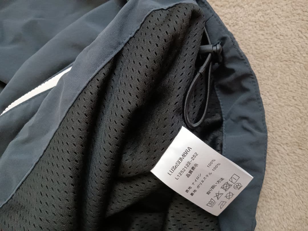 新品LUZe　ルースイソンブラ トップジャケット　フットサル 　サッカージャージ