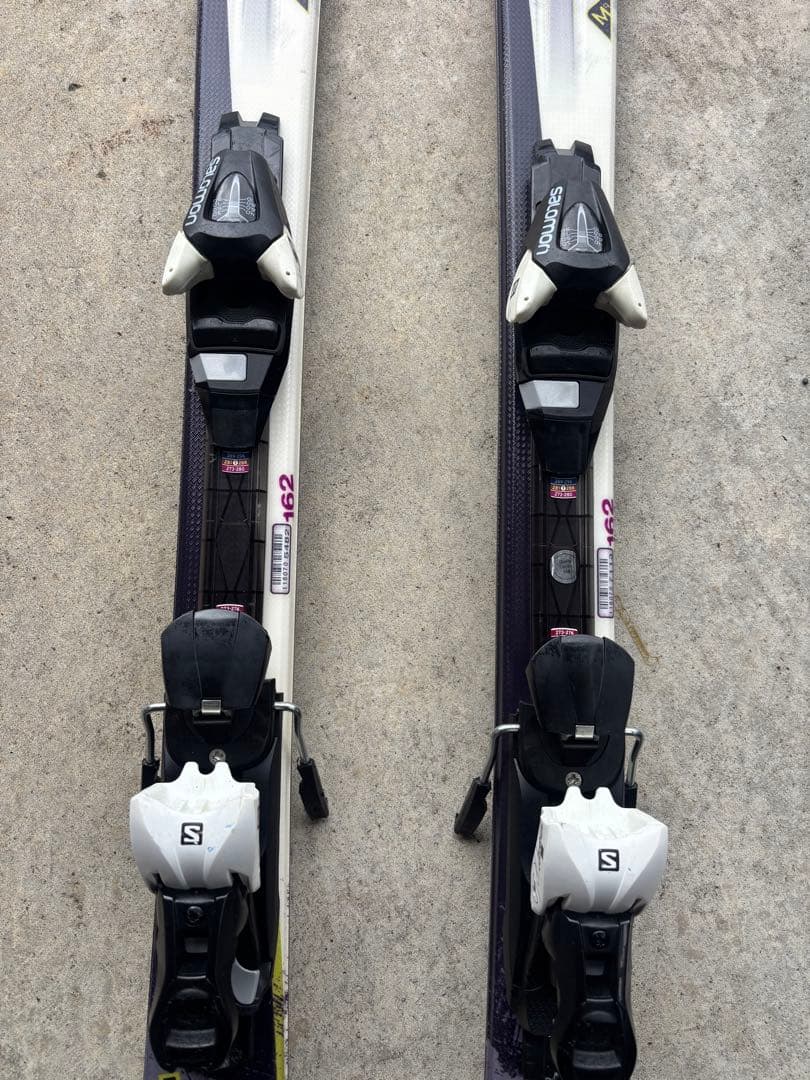 美品　サロモン　スキー板　ブーツ　4点セット