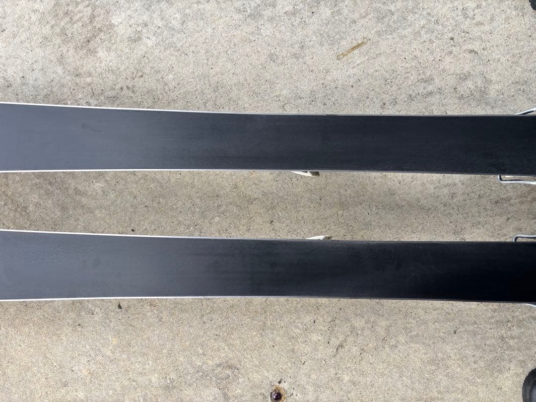 美品　サロモン　スキー板　ブーツ　4点セット