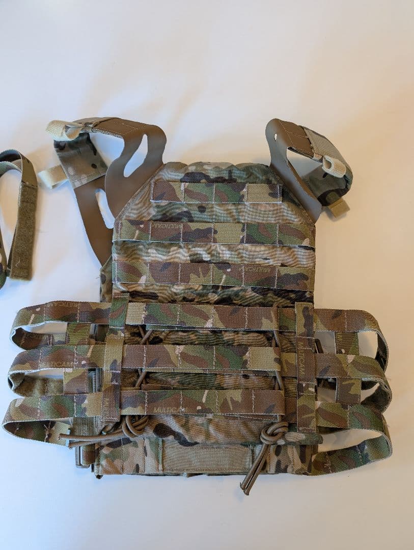実物Crye Precision　JPC プレートキャリア　マルチカム　Mサイズ