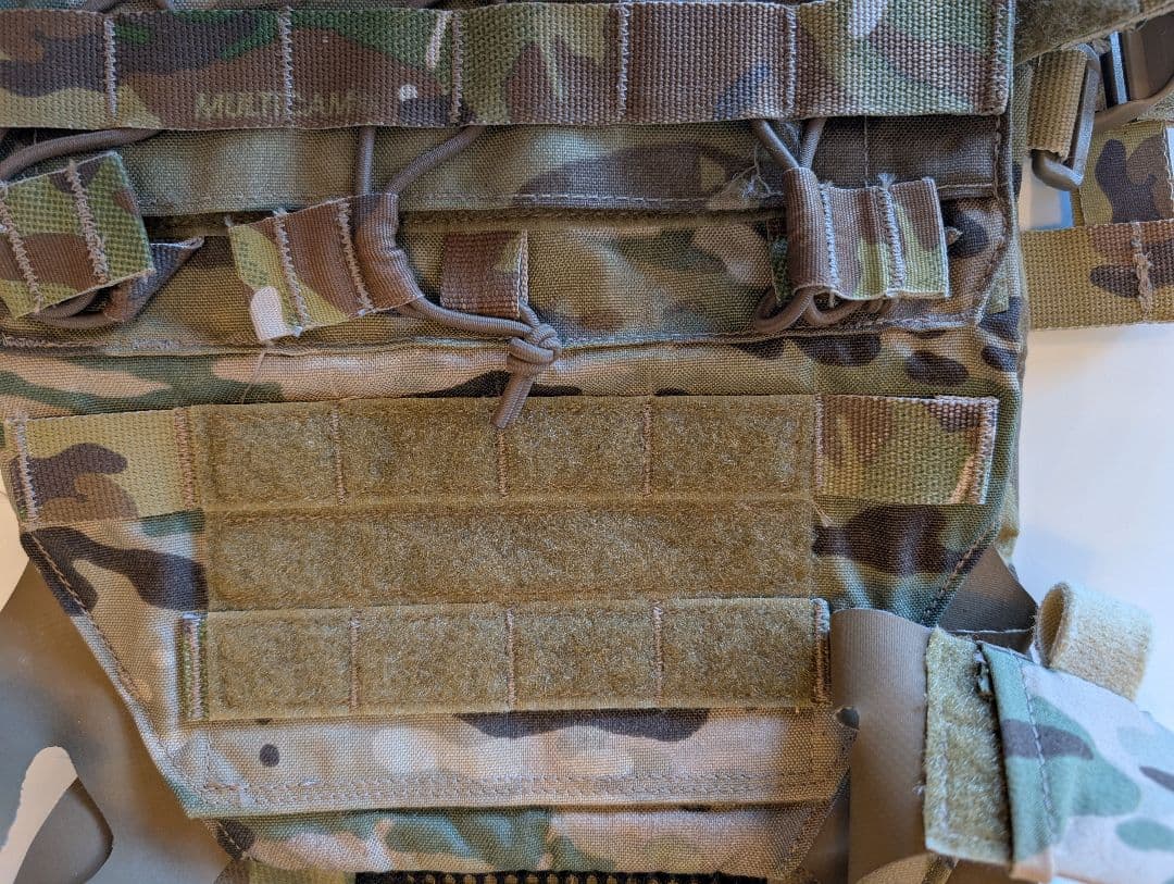 実物Crye Precision　JPC プレートキャリア　マルチカム　Mサイズ