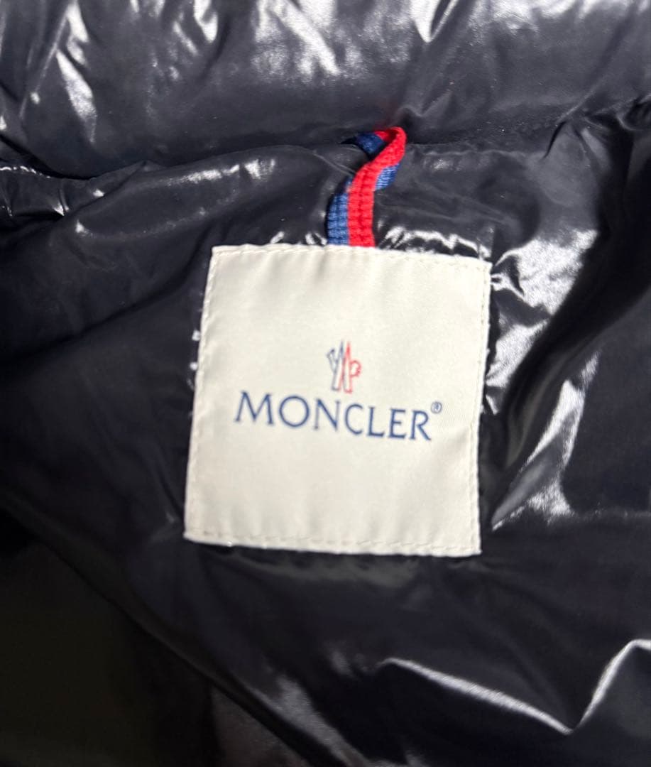 モンクレール ダウンベスト 4（XL）