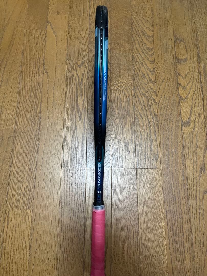 YONEX EZONE100、2022モデル
