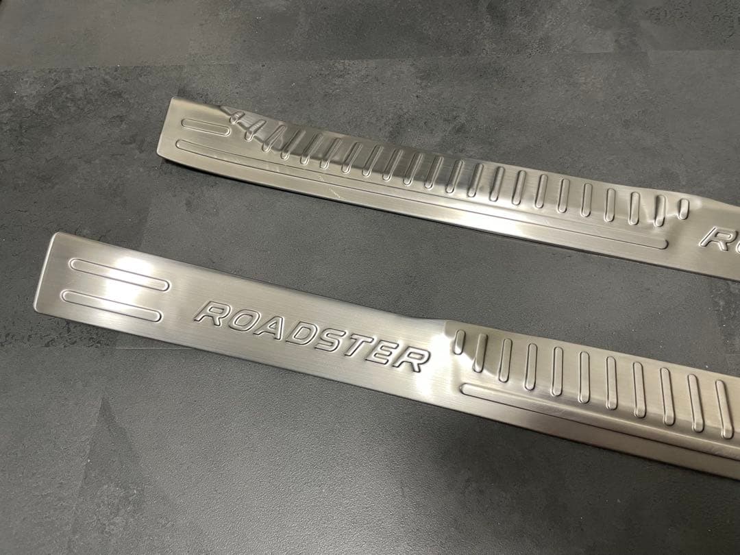 ND ロードスター　ステンレス　スカッフプレート　ロゴ入り