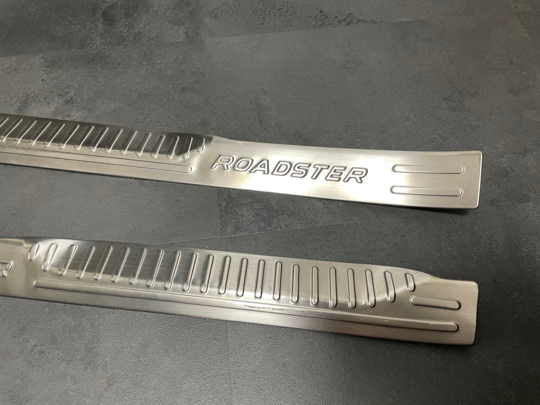 ND ロードスター　ステンレス　スカッフプレート　ロゴ入り