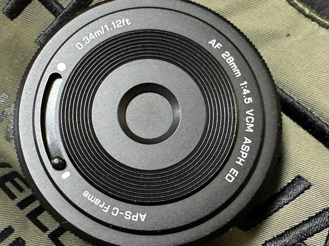 VILTROX AF 28mm f/4.5 XF　美品