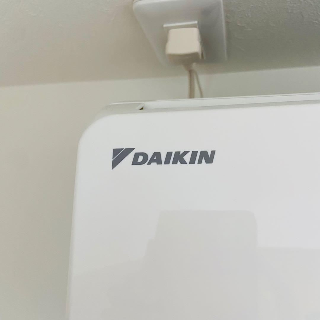 【送料込み】DAIKIN F22ZTES-W エアコン 本体 2022年製