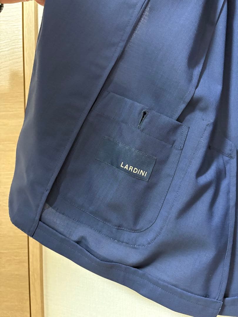 LARDINI Easy wearネイビー スーツ 収納袋付き