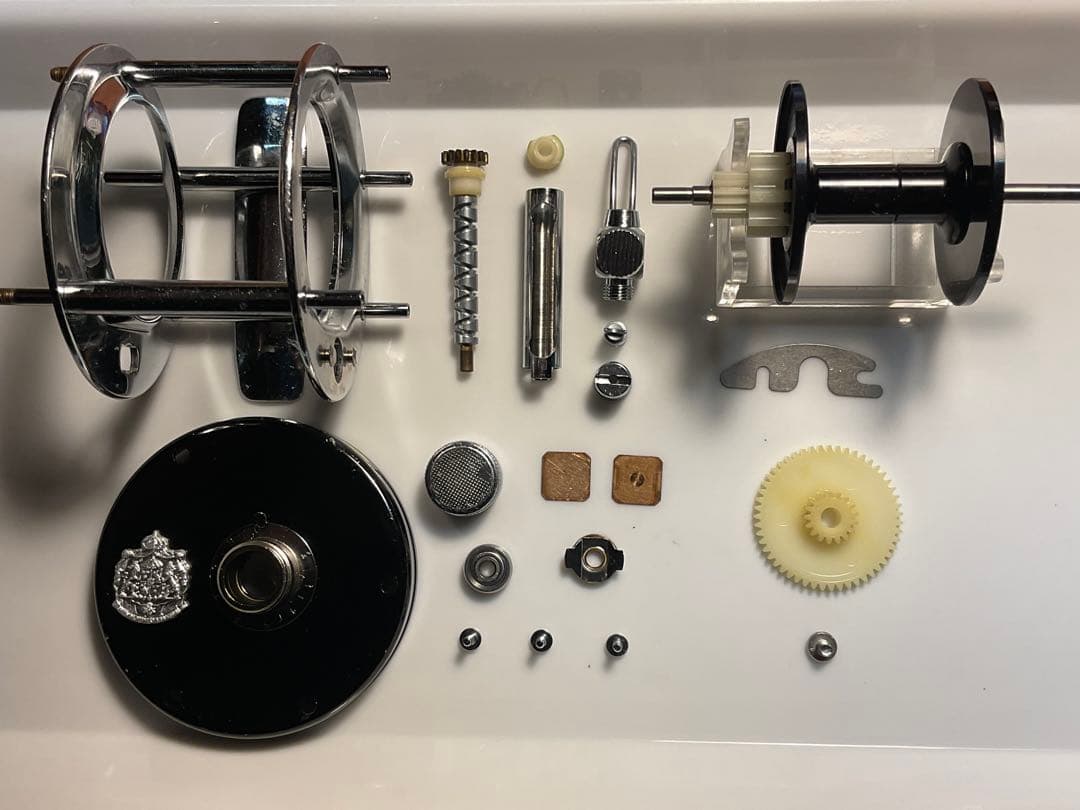 ABU アンバサダー 5500C 鍋カップ メンテ済 フレーム修正済