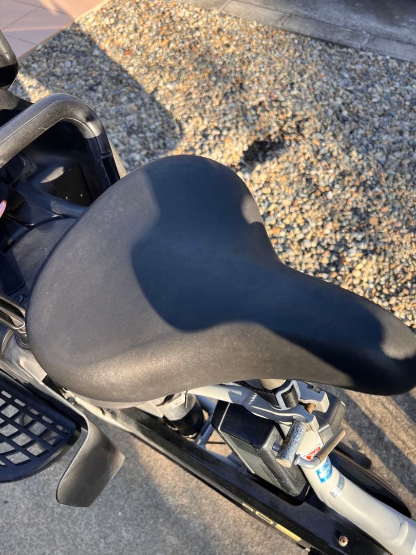 【バッテリー・リム交換済】ヤマハ PAS Kiss mini un（神奈川引取）