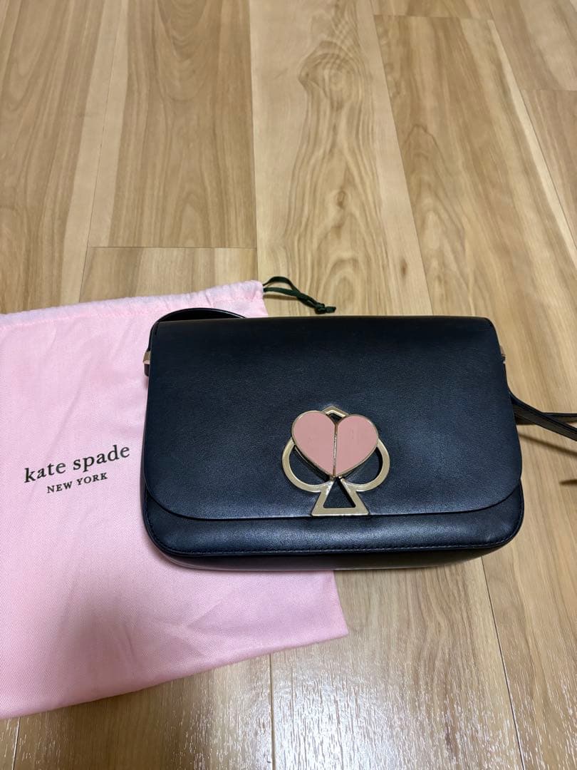 ケイトスペード ニューヨーク　ニコラ ツイストロック　ショルダーバッグ