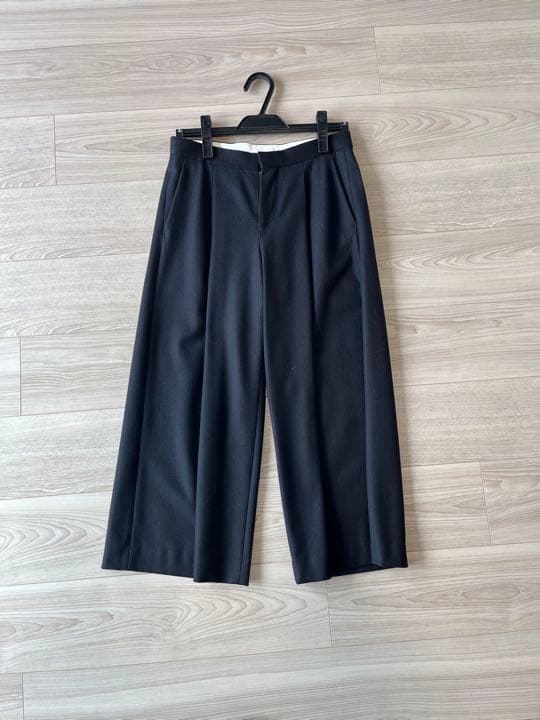 ドゥロワー ワイドパンツ