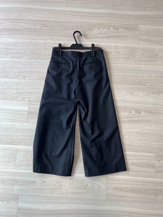 ドゥロワー ワイドパンツ