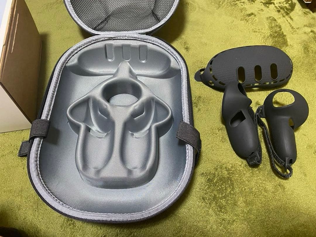 霖　メタクエスト3 512GB