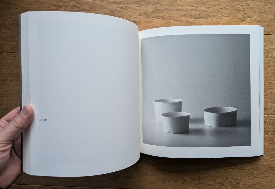 White Porcelain TAIZO KURODA 黒田泰蔵