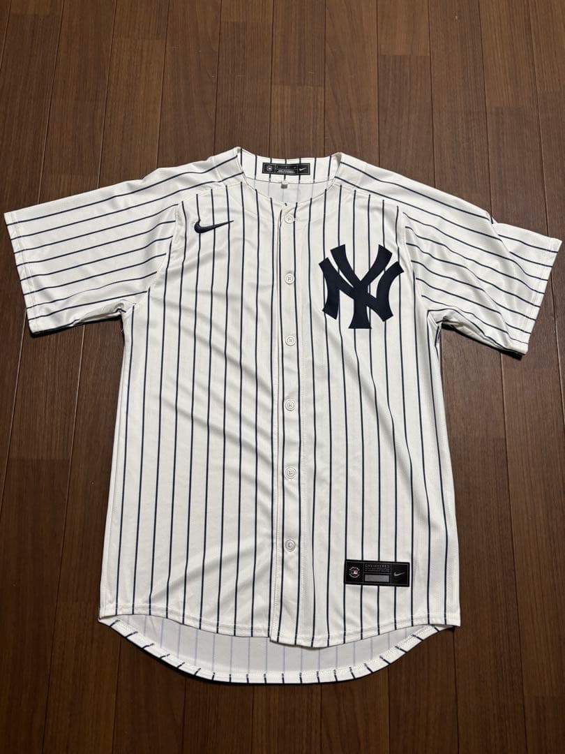 ヤンキース ジーター　リミテッドユニフォーム2025