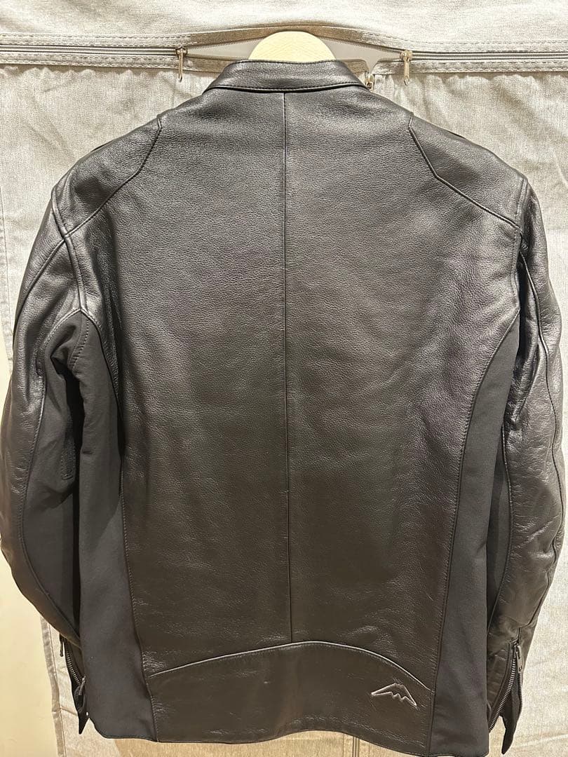 クシタニ クロスオーバーライトジャケット