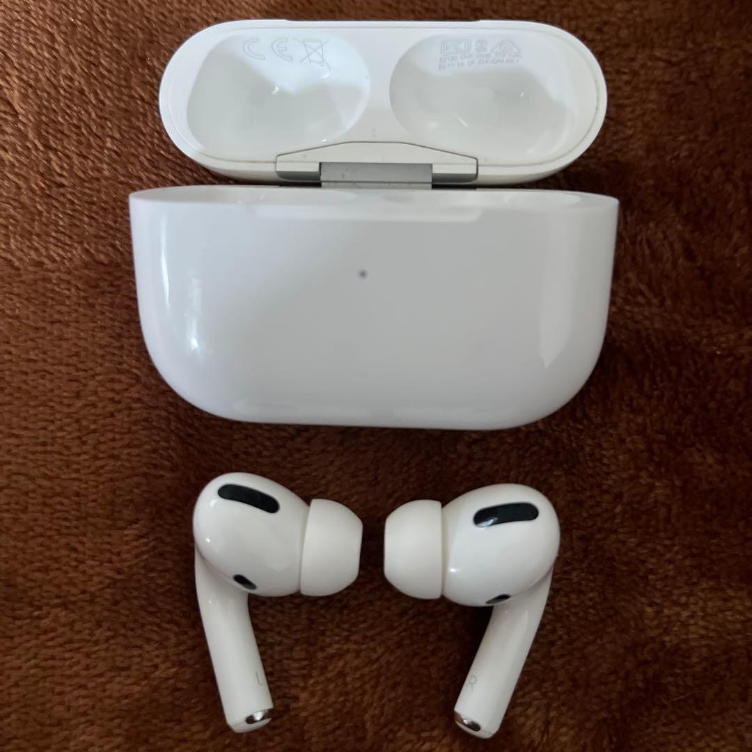 【美品】AirPods pro 第一世代　ノイズキャンセリング機能付き
