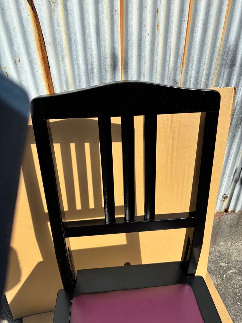 美品　背もたれ付ピアノ椅子　足部フェルト付き　ワインレッド座面