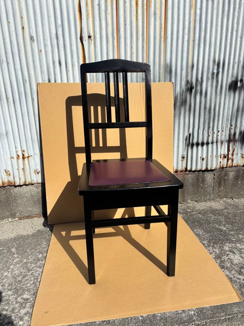 美品　背もたれ付ピアノ椅子　足部フェルト付き　ワインレッド座面