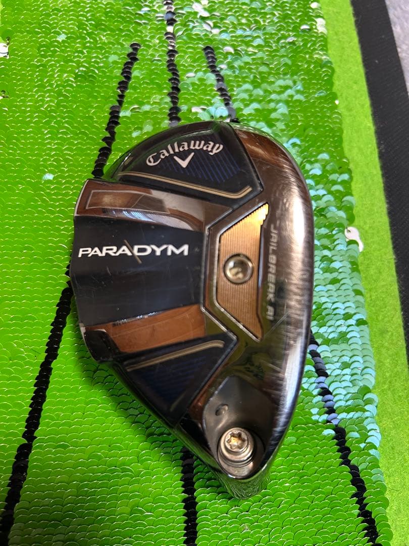 週末セール‼️パラダイム　ユーティリティ4U ヘッドのみ