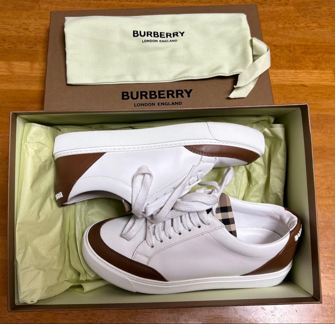 美品 BURBERRY バーバリー レディース スニーカー レザー 白 23cm