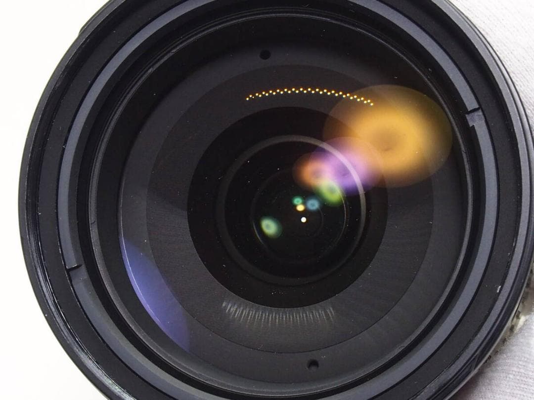 美品 Nikon AF-S DX 18-200mm F3.5-5.6G ED