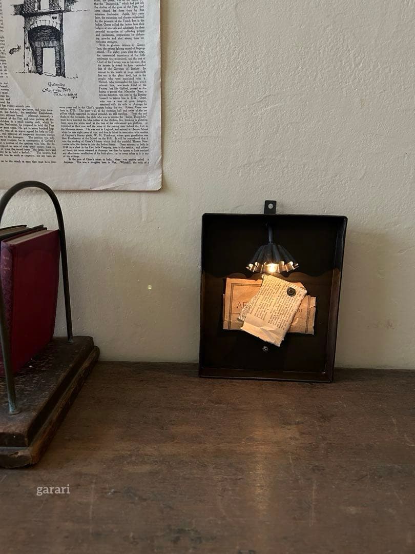 古道具照明　単3乾電池照明　古材ディスプレイ照明　古材サインボード　カフェ照明