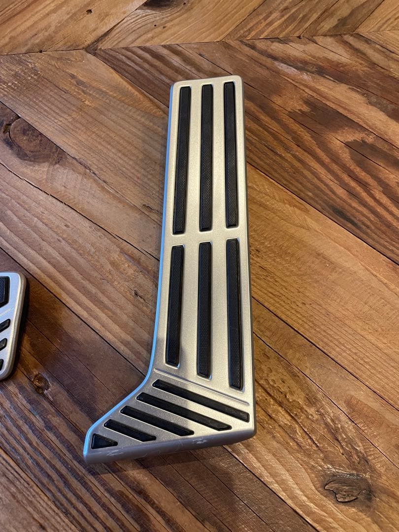 アリスト　純正　スポーツペダル　中古