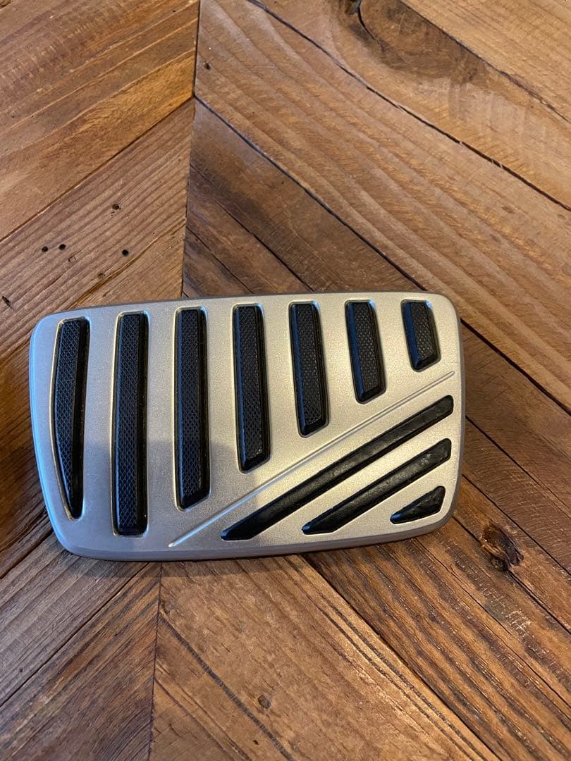 アリスト　純正　スポーツペダル　中古