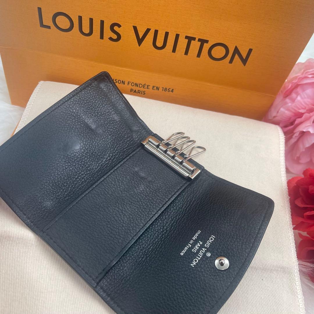 ルイヴィトン 　マヒナ 　キーケース 　キーホルダー　4連　862