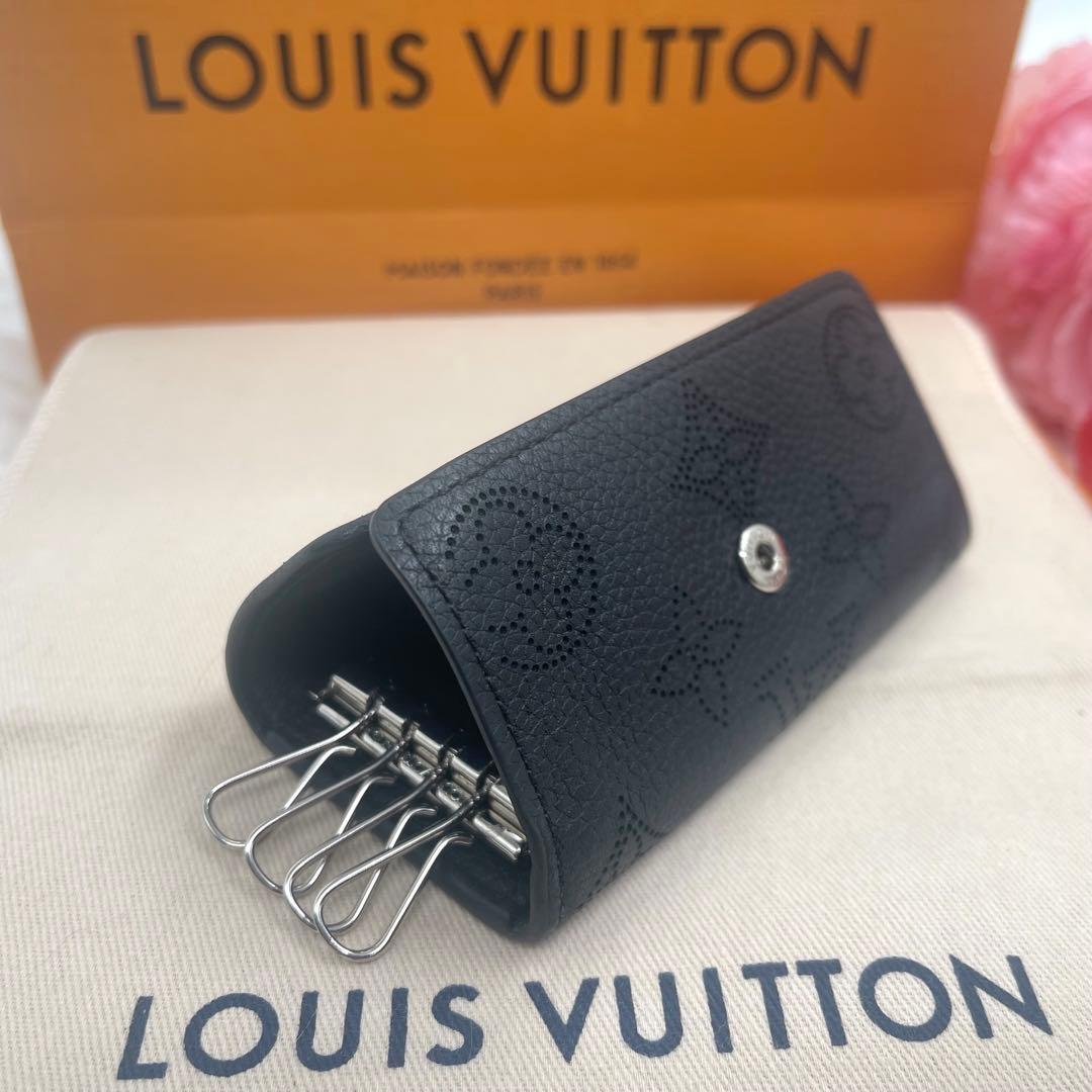 ルイヴィトン 　マヒナ 　キーケース 　キーホルダー　4連　862