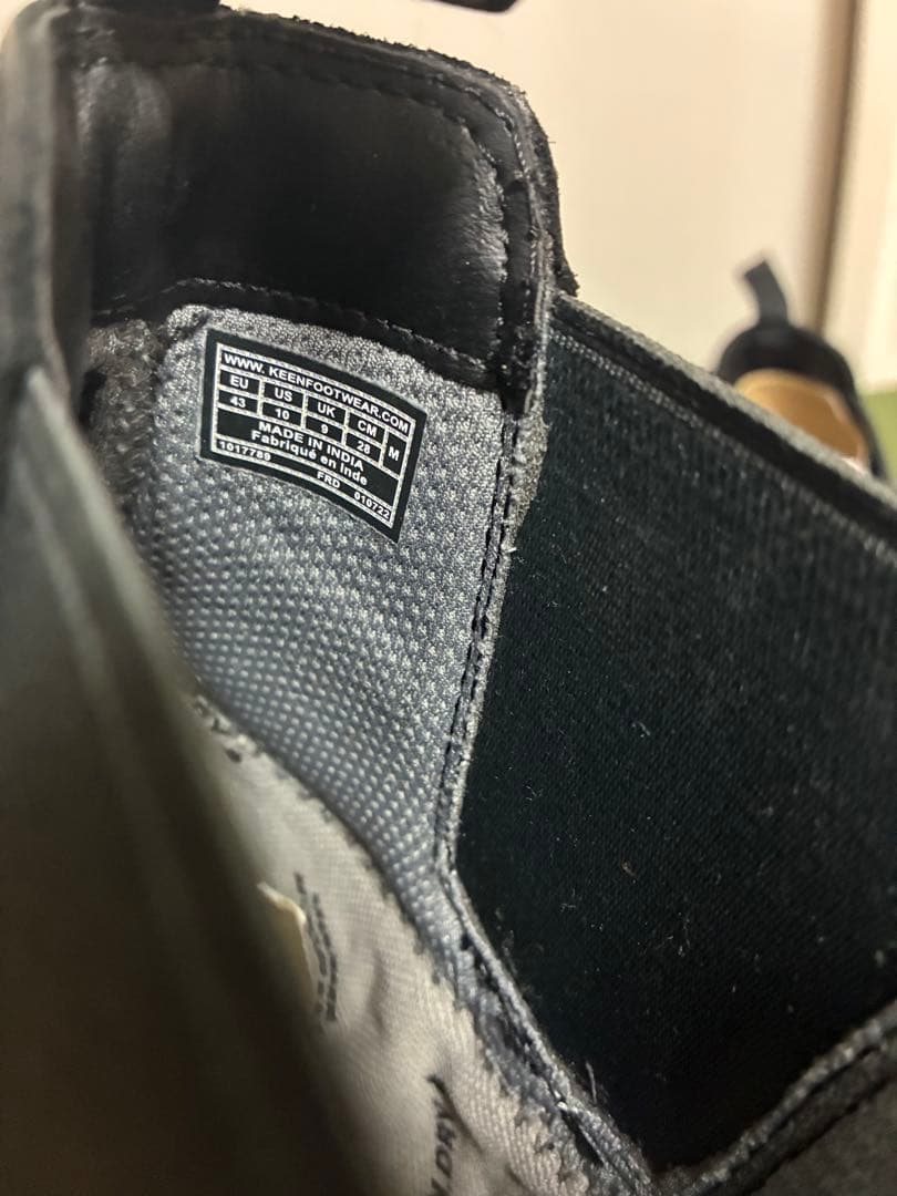 KEEN アンカレッジブーツIII サイドゴア温かいwarm本革　防水