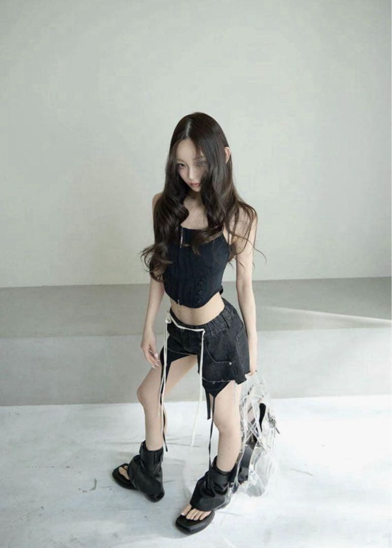 S garter denim shorts Theredthread Mサイズ