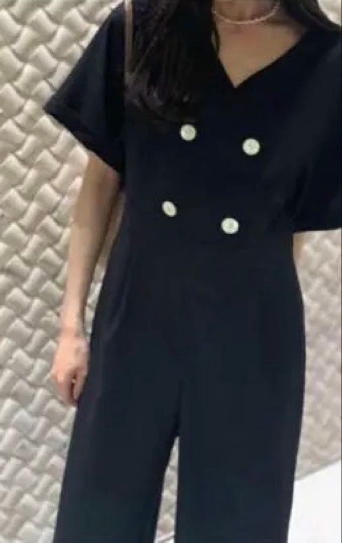 アルアバイル　　ブラックオールインワン