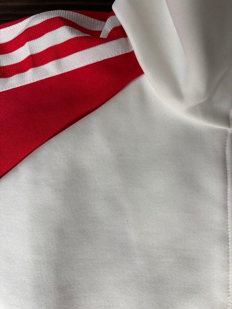 adidas カナダ　外見至上主義　デッドストック　ダメージあり