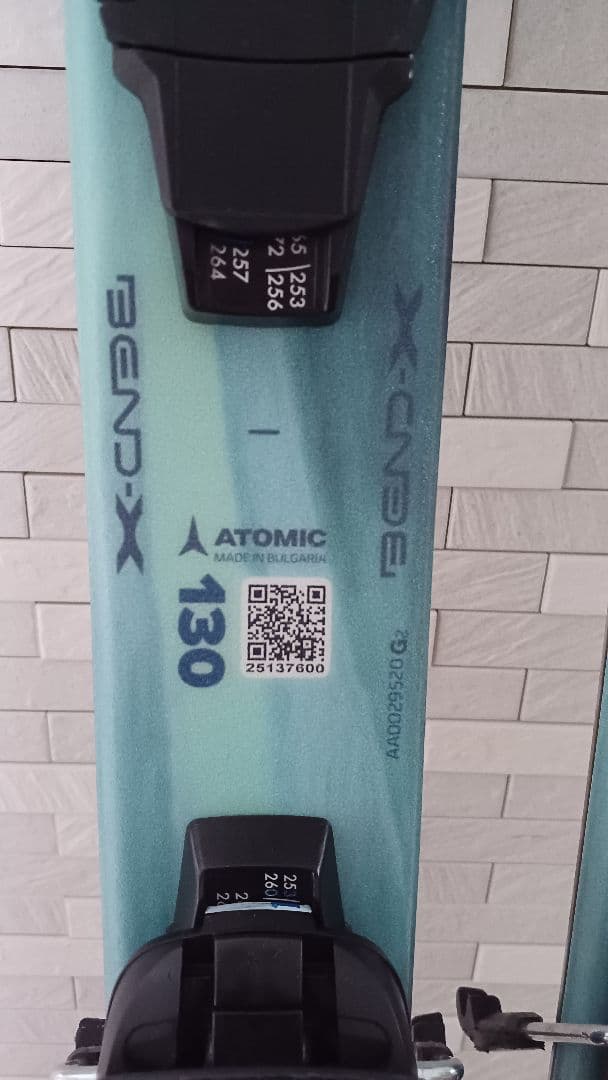 ATOMIC アトミック ジュニア スキー板＆ポール＆ケース 三点セット