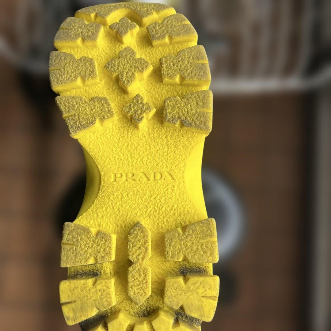 PRADA ブラック 厚底スニーカー