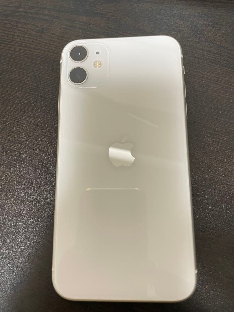 Apple iPhone 11 ホワイト 本体 SIMフリー 128GB