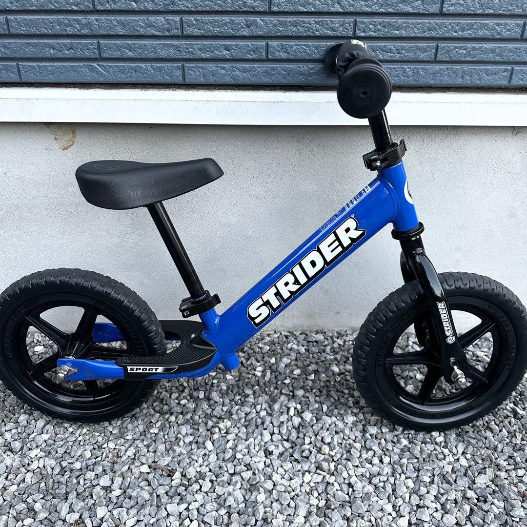 【極美品】STRIDER ストライダー　スポーツ　12インチ　ブルー　正規品