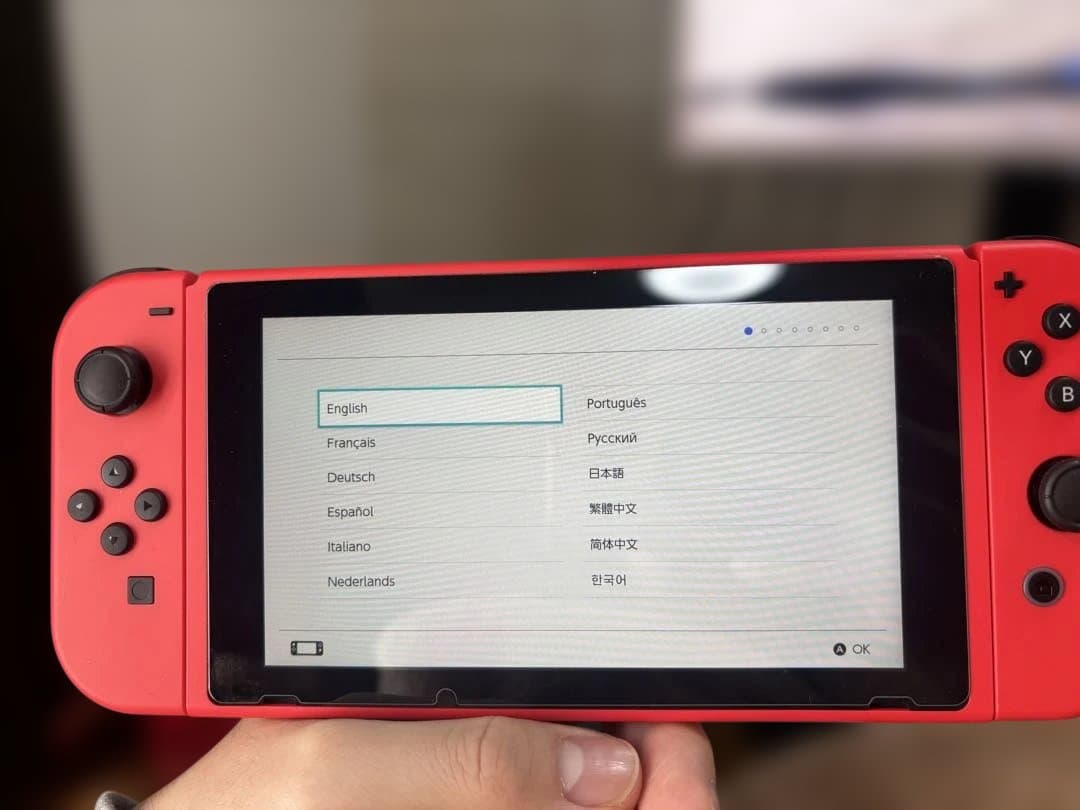 任天堂Switch 本体　マリオレッド