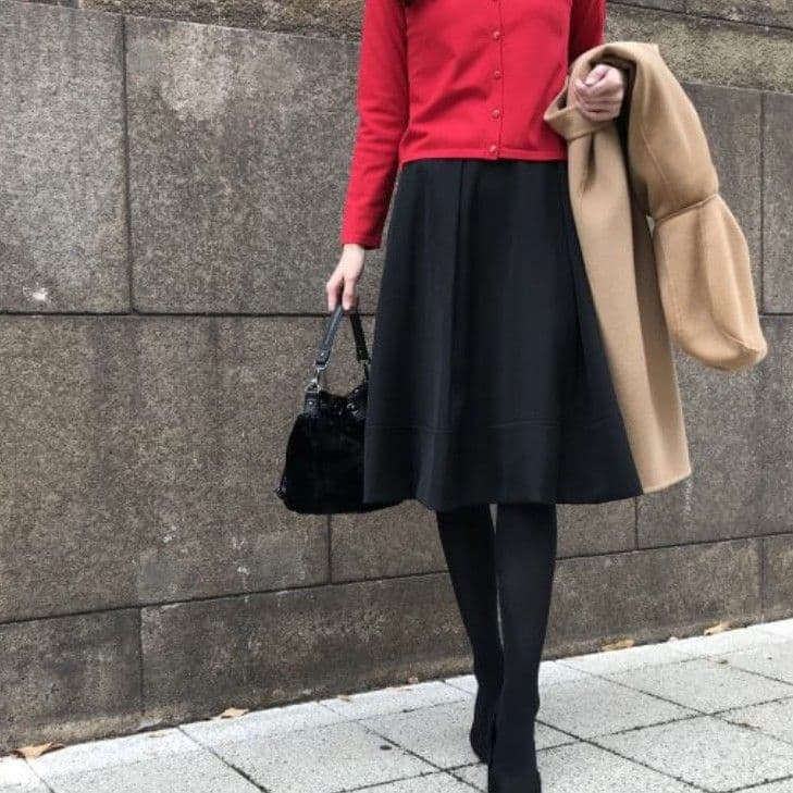 エムプルミエブラック　スカート　ネイビー 新品・未使用　定価26,400円